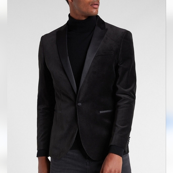 EXPRESS Black velvet tuxedo blazer slim fit. Size 48R - Picture 15 of 15
